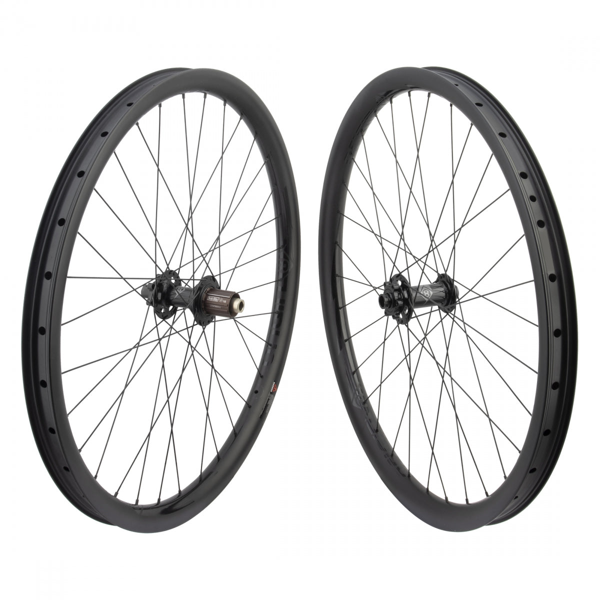 WHL PR 27.5 584x32 OR8 Bolt Carbon 31mmTBLS Disc BK 32 OR8 MT1110 Elite 8-11sCAS 6B 15mm 12mm Seal BK 110mm 148mm Sapim Race 2.0/1.8 BK