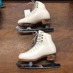 2 SP Teri Figure Skates w/ Pattern 99 Blades