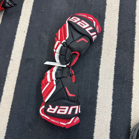 8" Bauer Vapor APX2 Hockey Gloves