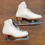 2.5 Riedell Figure Skates