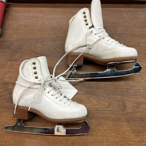 2 - Jackson Figure Skates