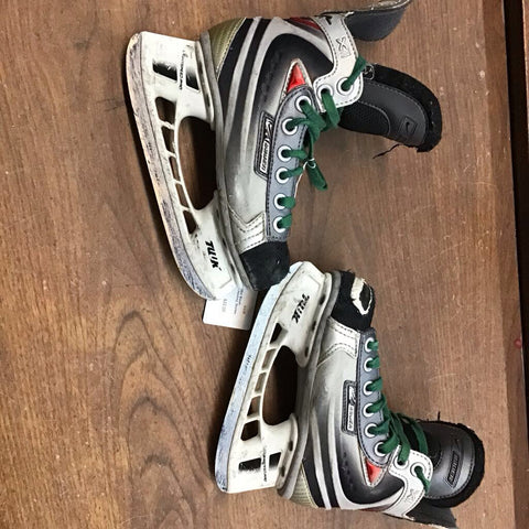 12Y Nike Bauer Vapor XII Youth Hockey Skates