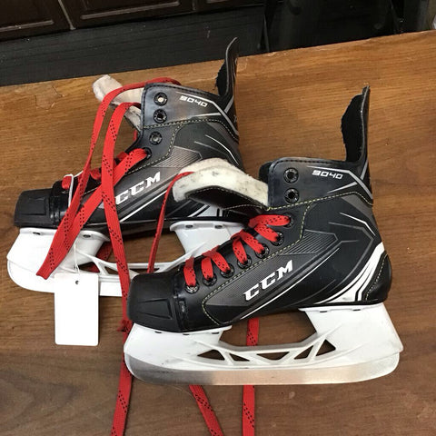3 - ccm Tacks 9040 - black