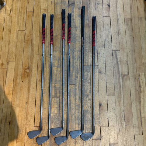 Tommy Armour Silverscot 845S Set - RH