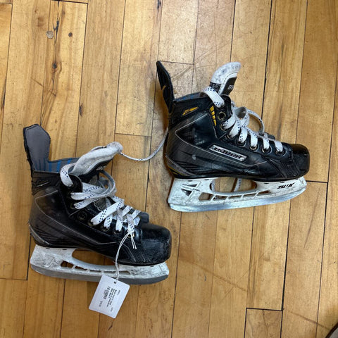 Youth 11 - Bauer Supreme Ice HockeySkates - Black