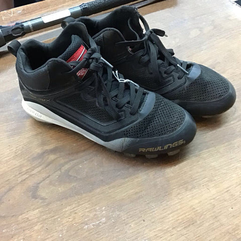 7 - Rawlings Curve Mid Baseball Cleats