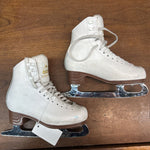 1.5 Jackson Mystique Figure Skates