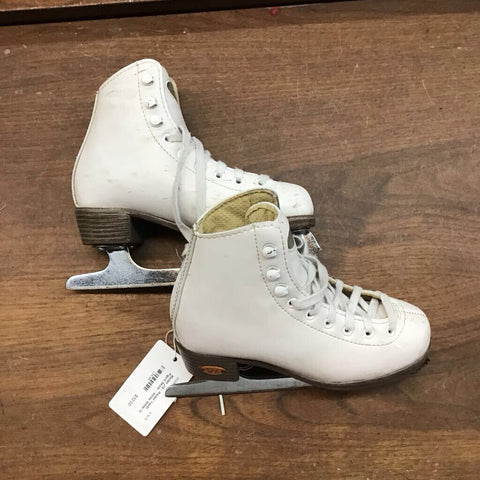 J13 - Riedell Youth Figure Skate - White