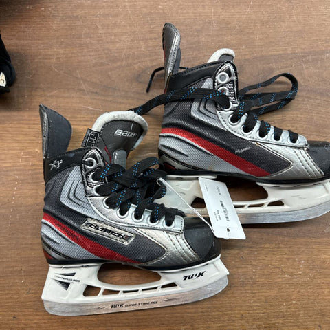 Y11 - Bauer Vapor Ice Hockey Skates