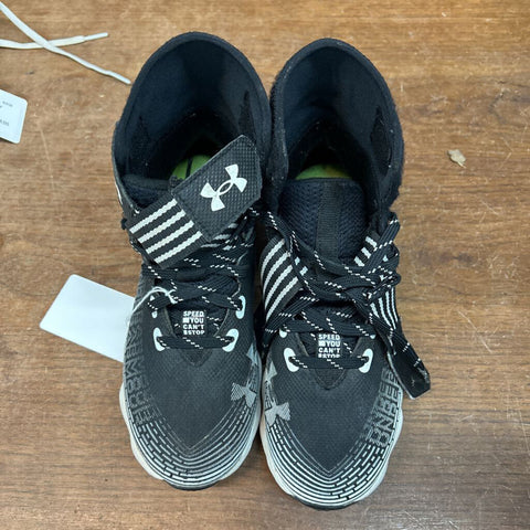 3Y - Under Armour Cleats - Black