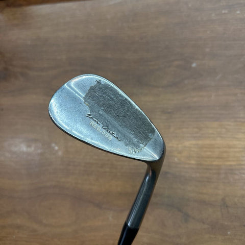 Cleveland Tour Action Reg 588 56 Degree Wedge - RH