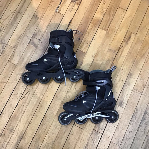 9 - Rollerblade Zetrablade Inline Skates