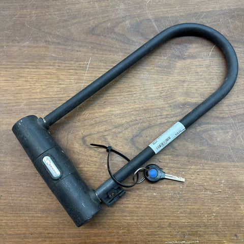Serfas U-Lock w/ Key